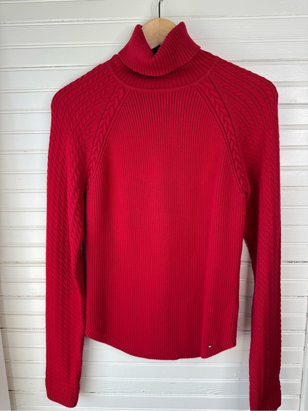 Tommy Hilfiger Y2K Red Turtleneck Cable Knit Women's Sweater